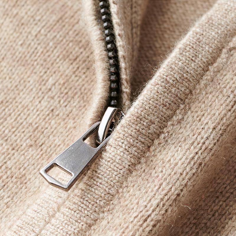 Erik™ – Luksusa vilnas džemperis ar rāvējslēdzēju komfortam un stilam
