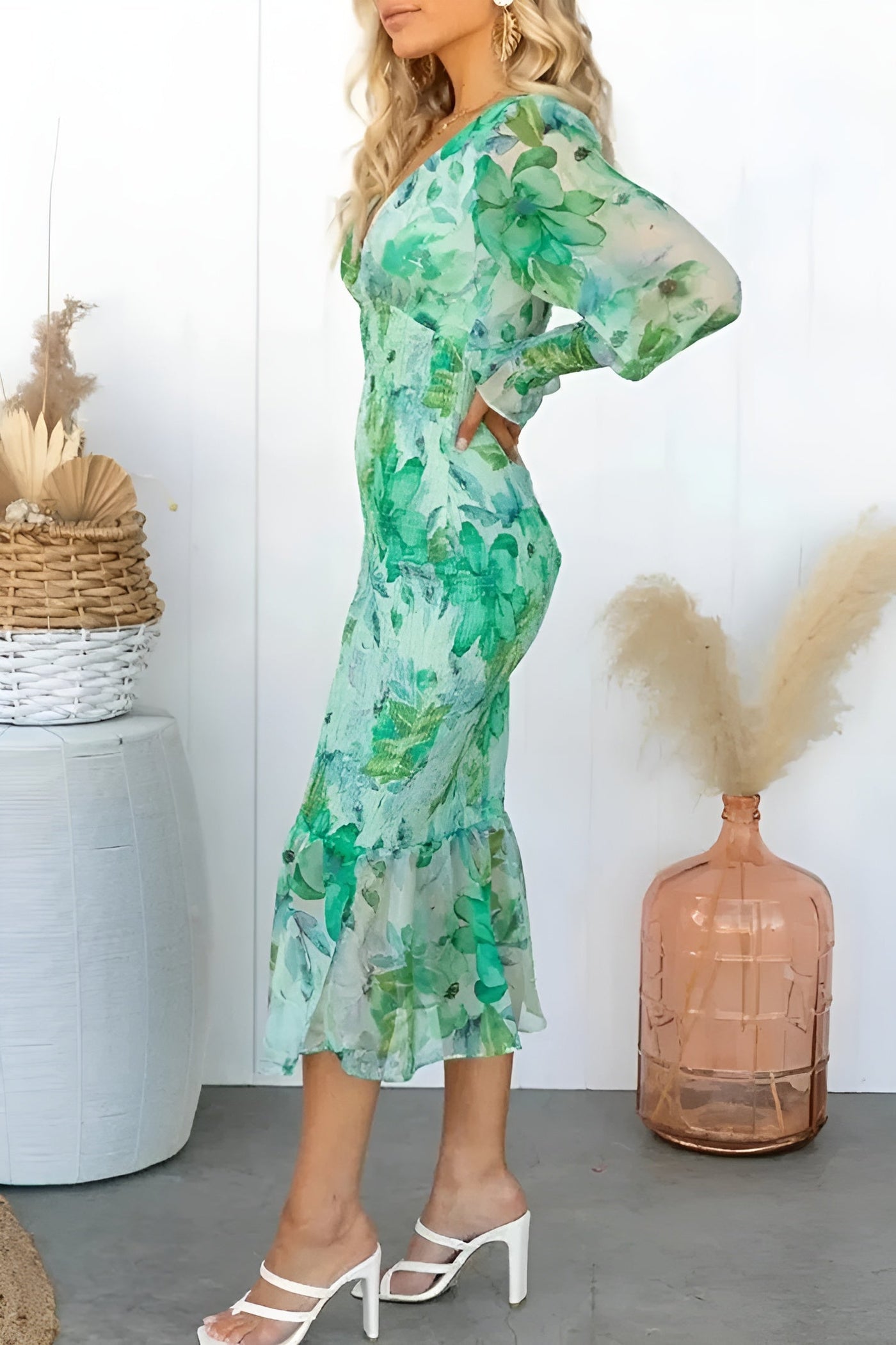 Ynne™ - Eleganta ziedu kleita