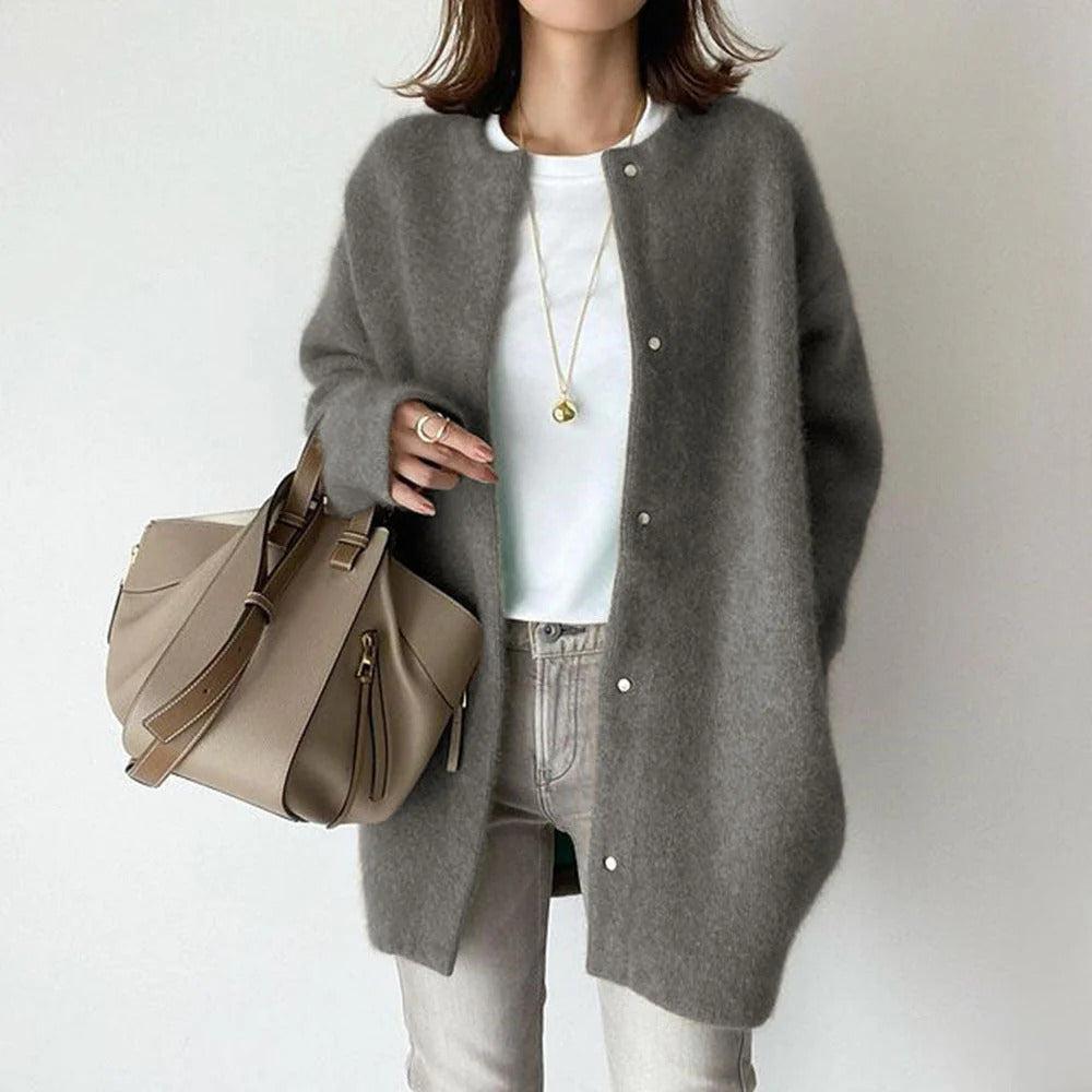 Amelia™ | Eleganta villane un mohair mētelis
